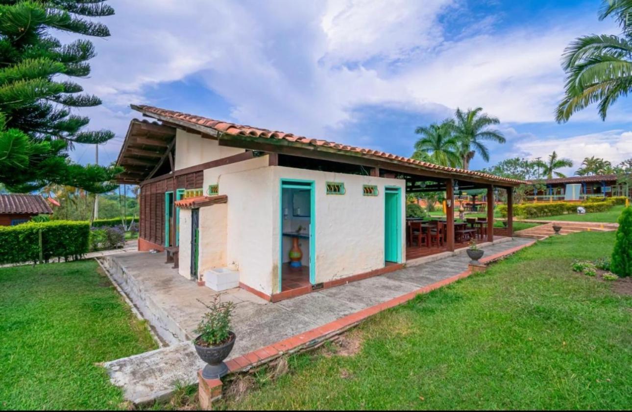 Finca Hotel El Ocaso Quimbaya Exteriör bild