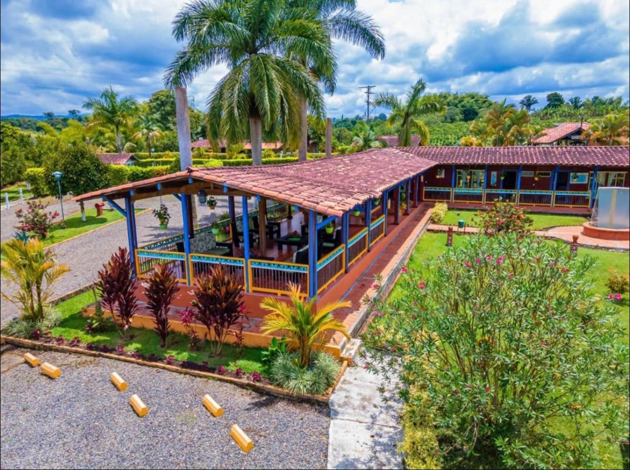 Finca Hotel El Ocaso Quimbaya Exteriör bild